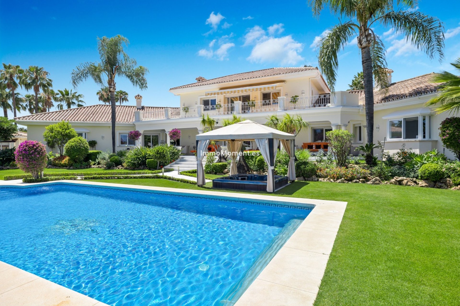Revente - Villa - Marbella - Nueva Andalucía