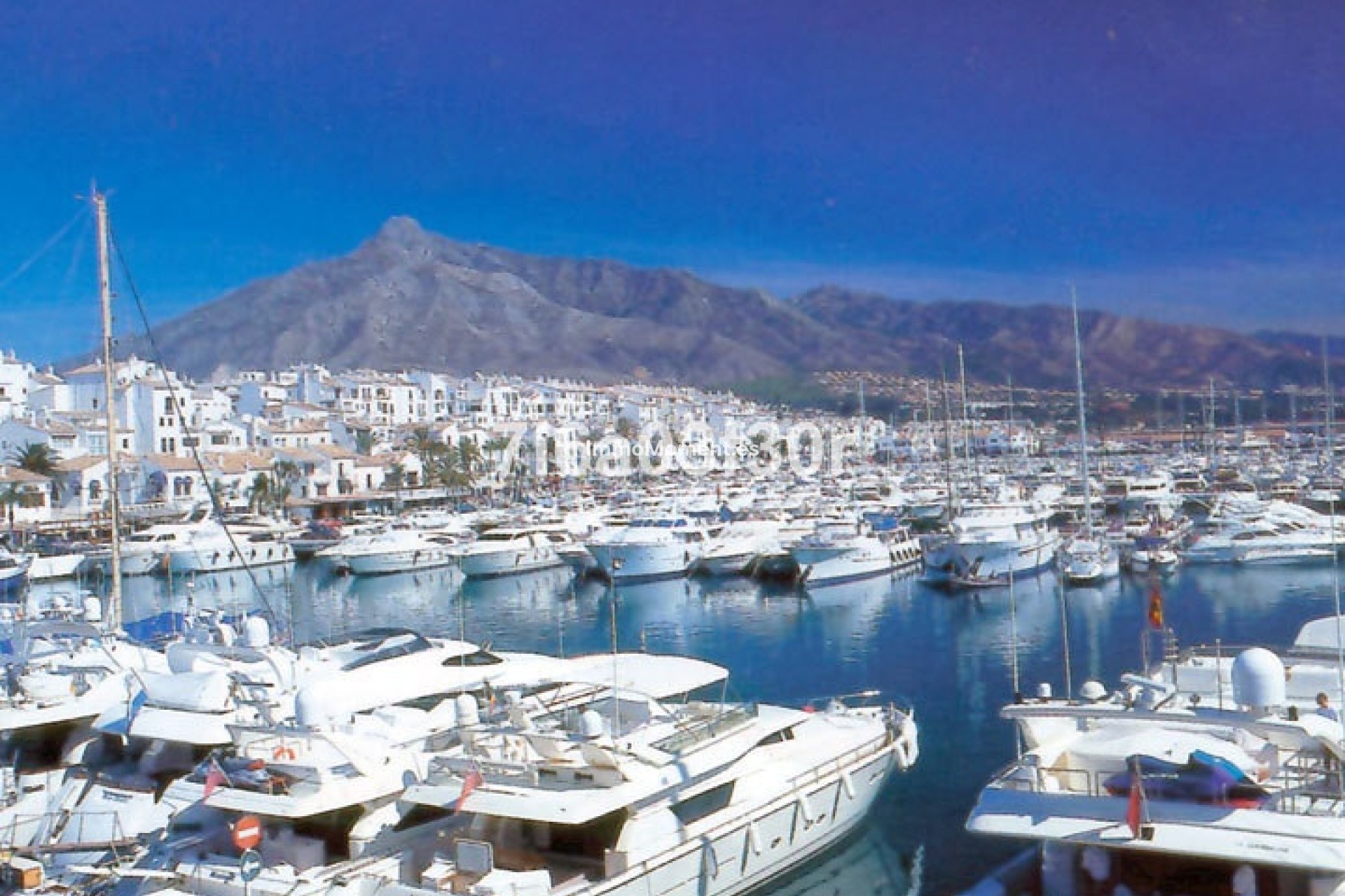 Revente - Villa - Marbella - Nueva Andalucía