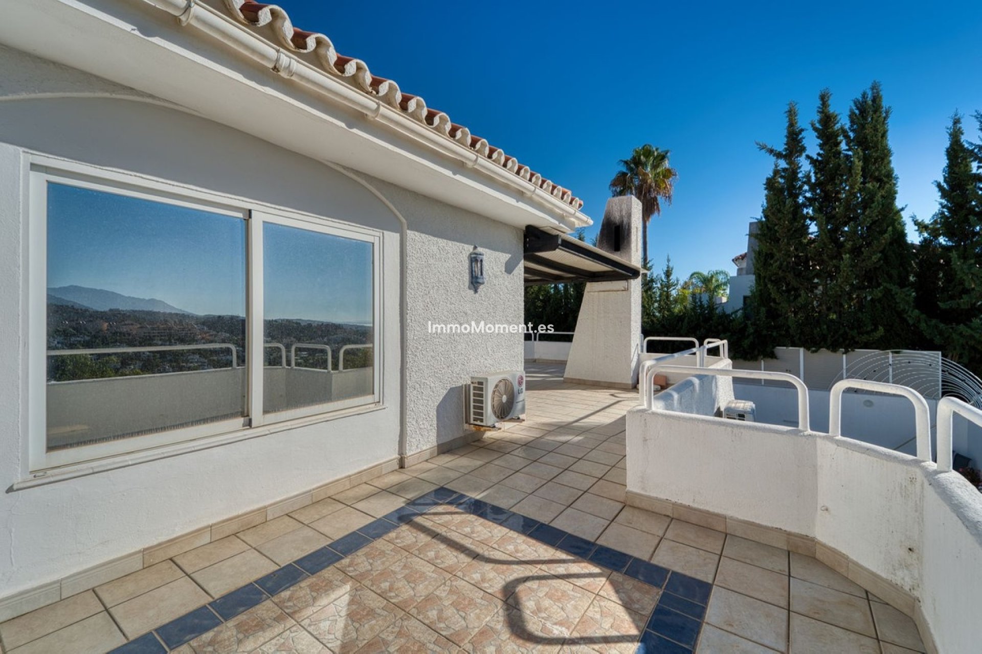 Revente - Villa - Marbella - Nueva Andalucía