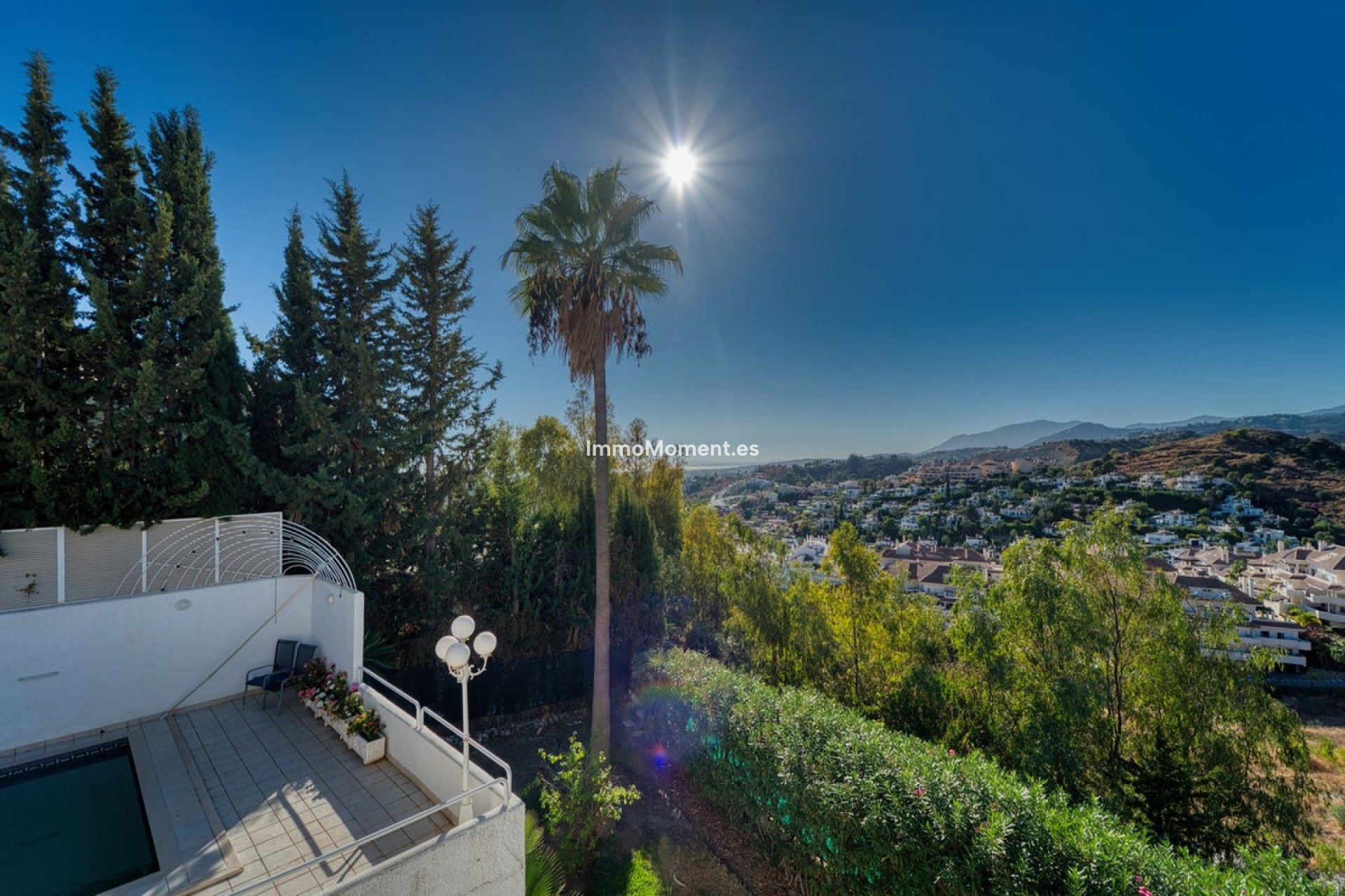 Revente - Villa - Marbella - Nueva Andalucía