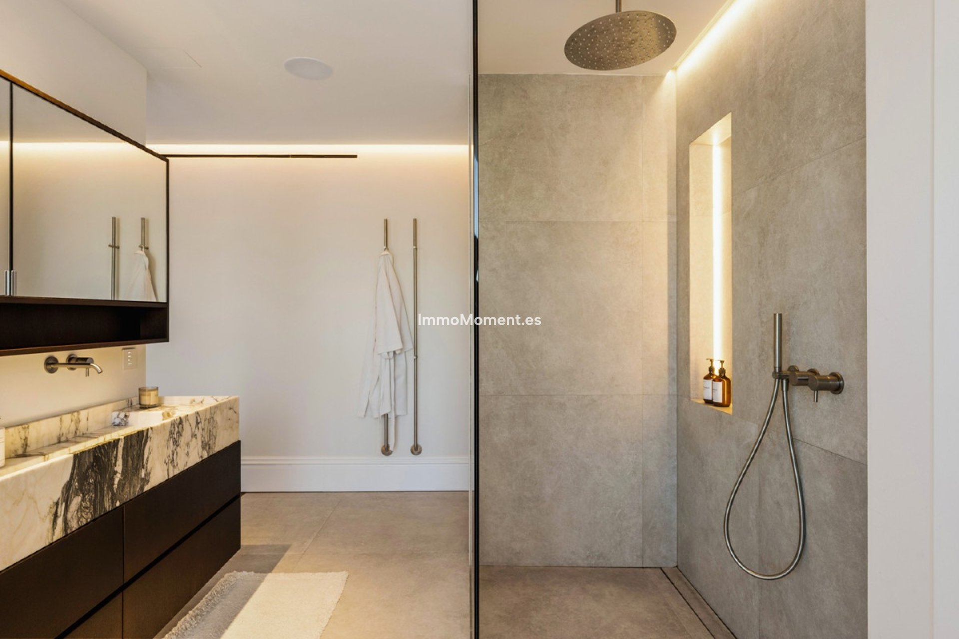 Revente - Villa - Marbella - Nueva Andalucía