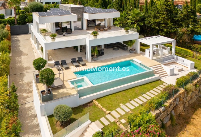Revente - Villa - Marbella - Nueva Andalucía
