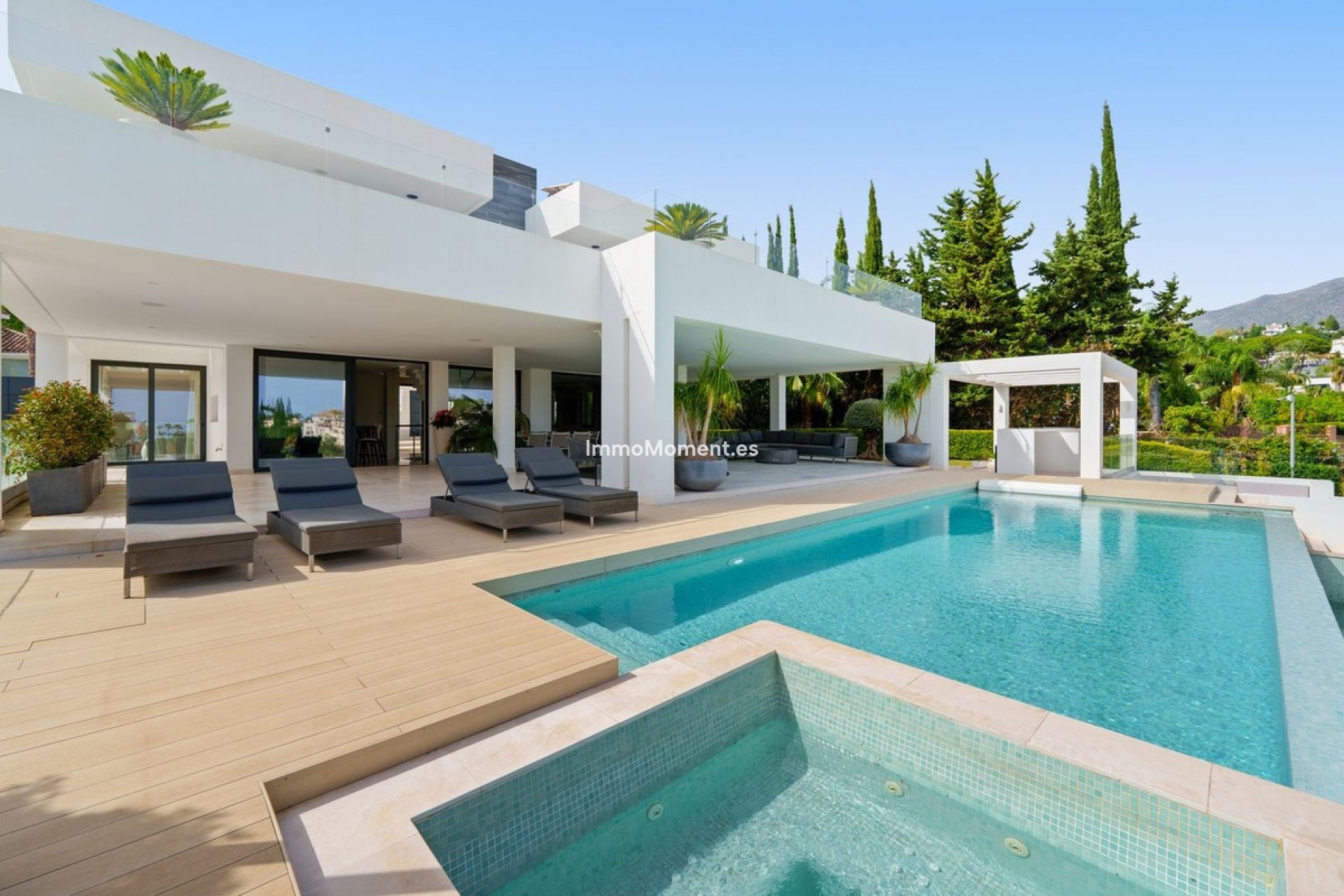 Revente - Villa - Marbella - Nueva Andalucía