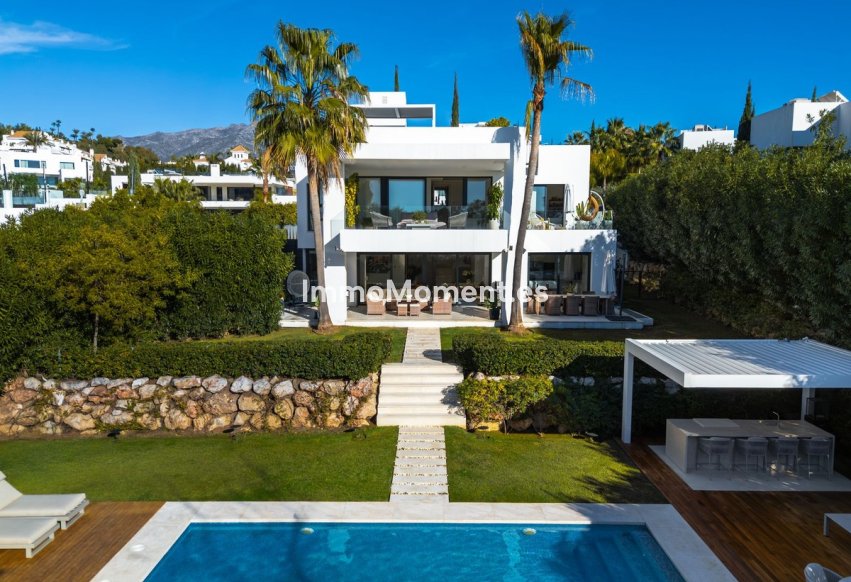 Revente - Villa - Marbella - Nueva Andalucía