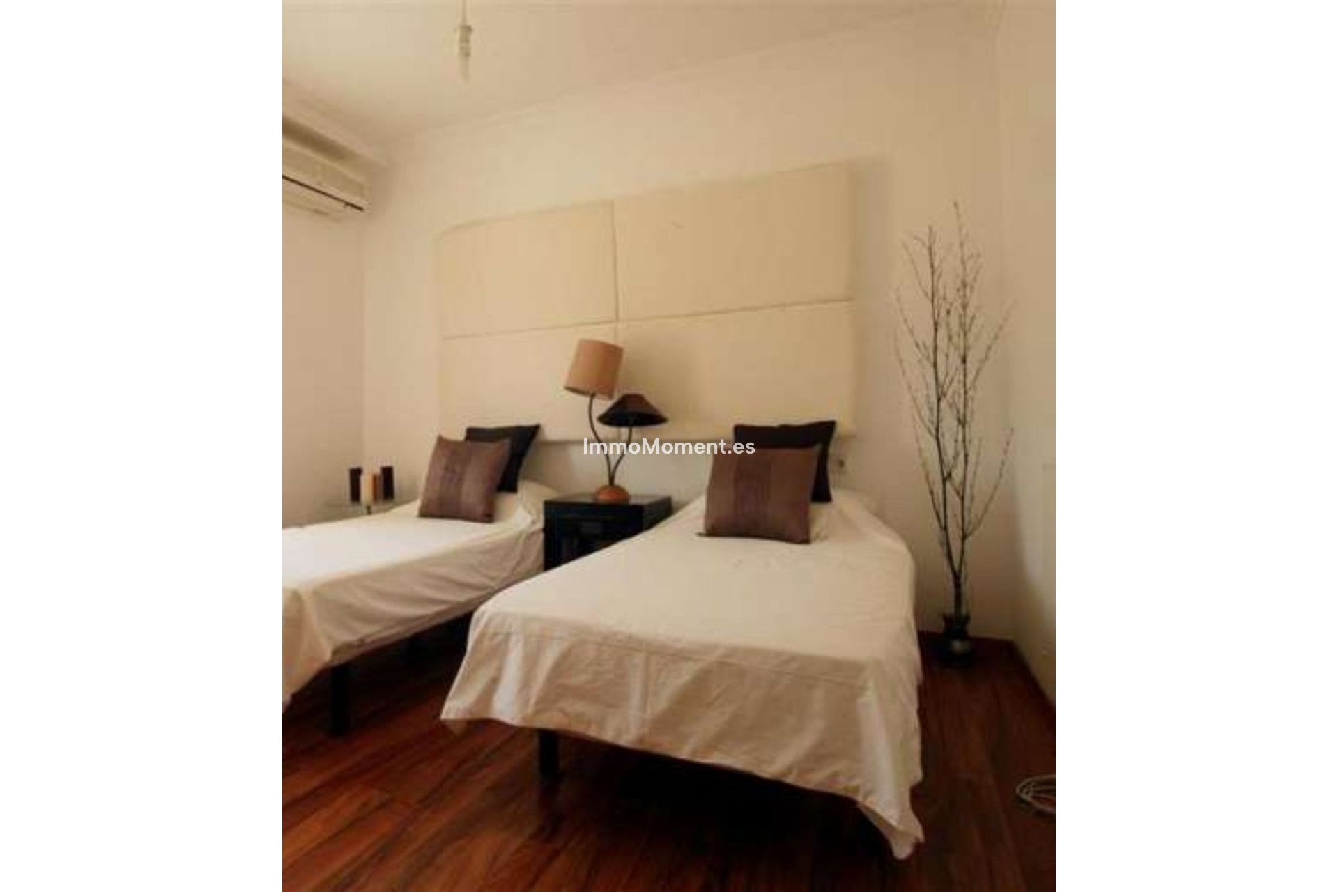 Revente - Villa - Marbella - Nueva Andalucía