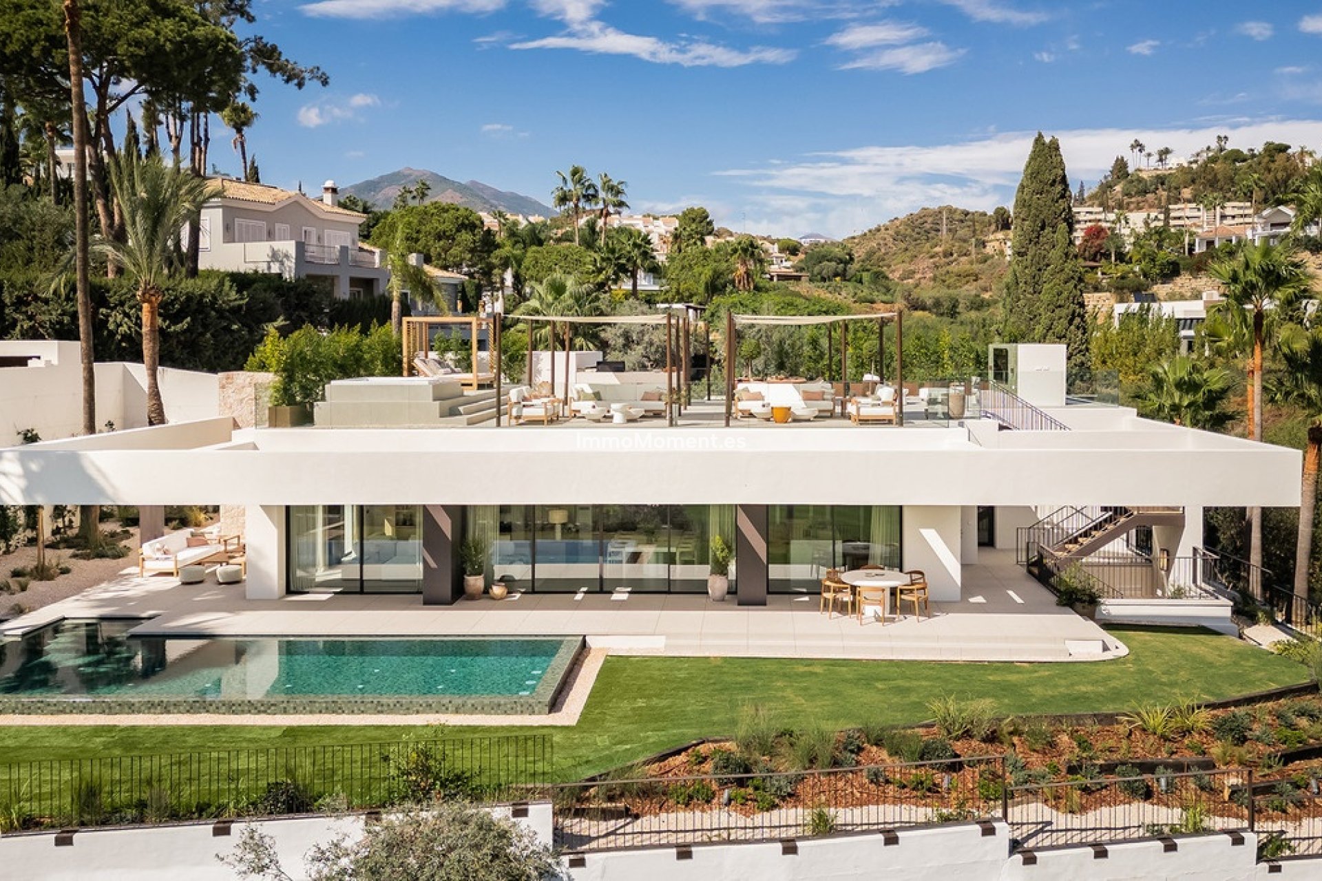 Revente - Villa - Marbella - Nueva Andalucía