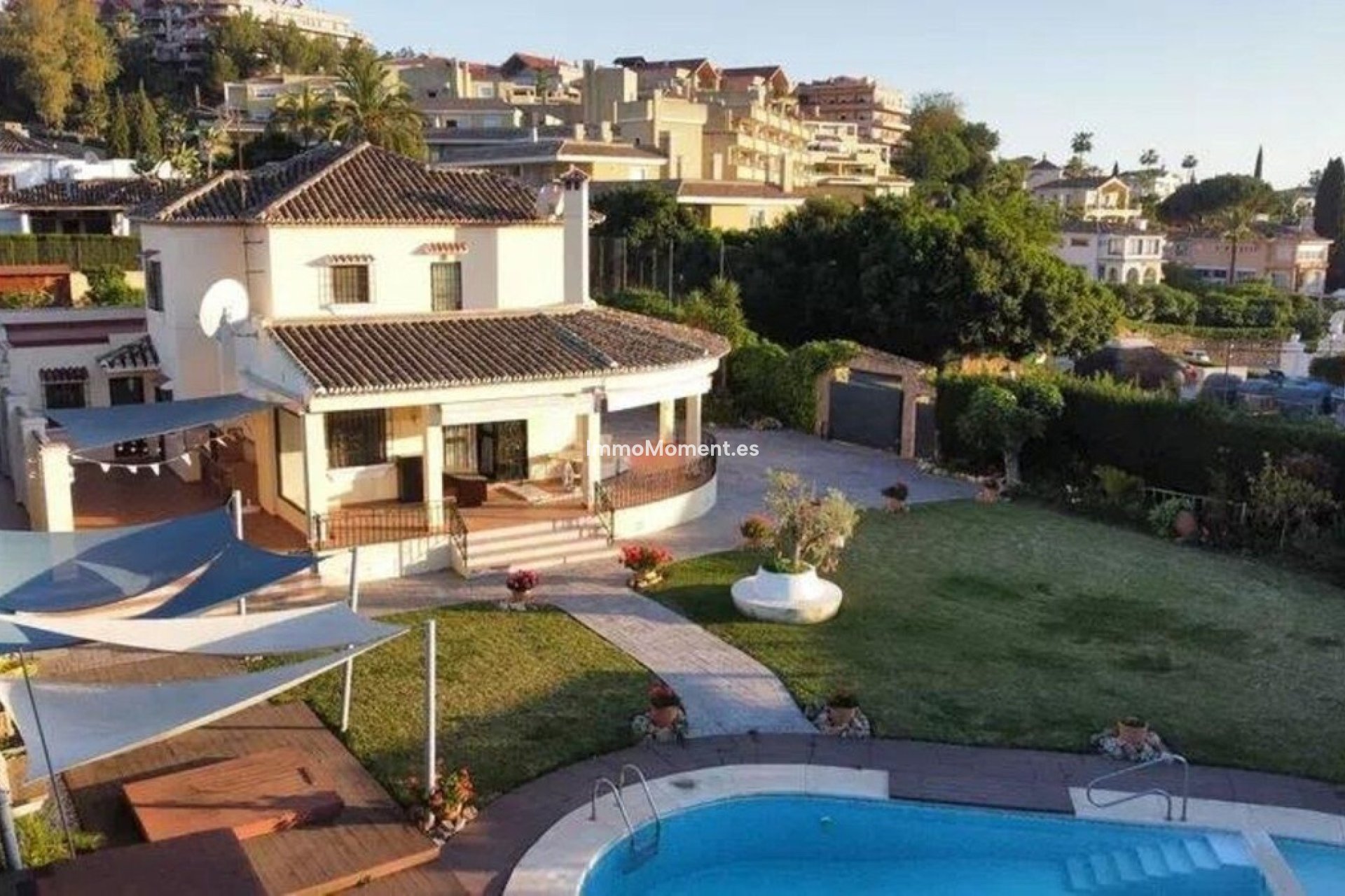 Revente - Villa - Marbella - Nueva Andalucía