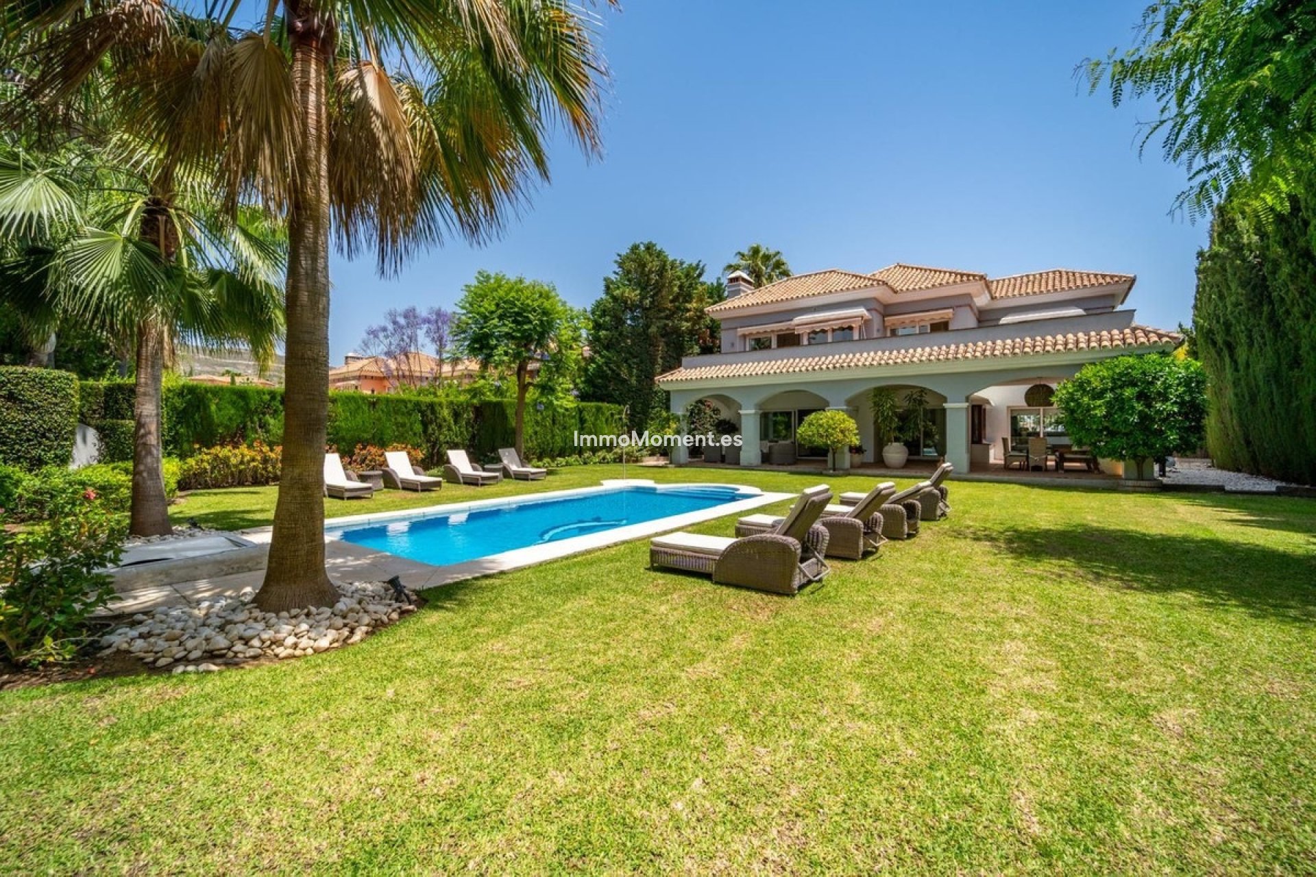 Revente - Villa - Marbella - Nueva Andalucía