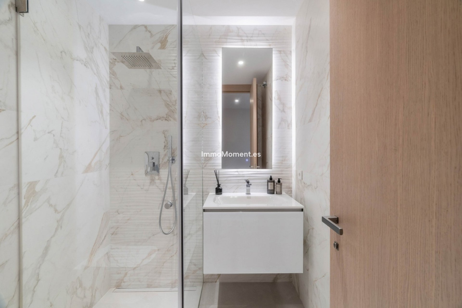 Revente - Villa - Marbella - Nueva Andalucía