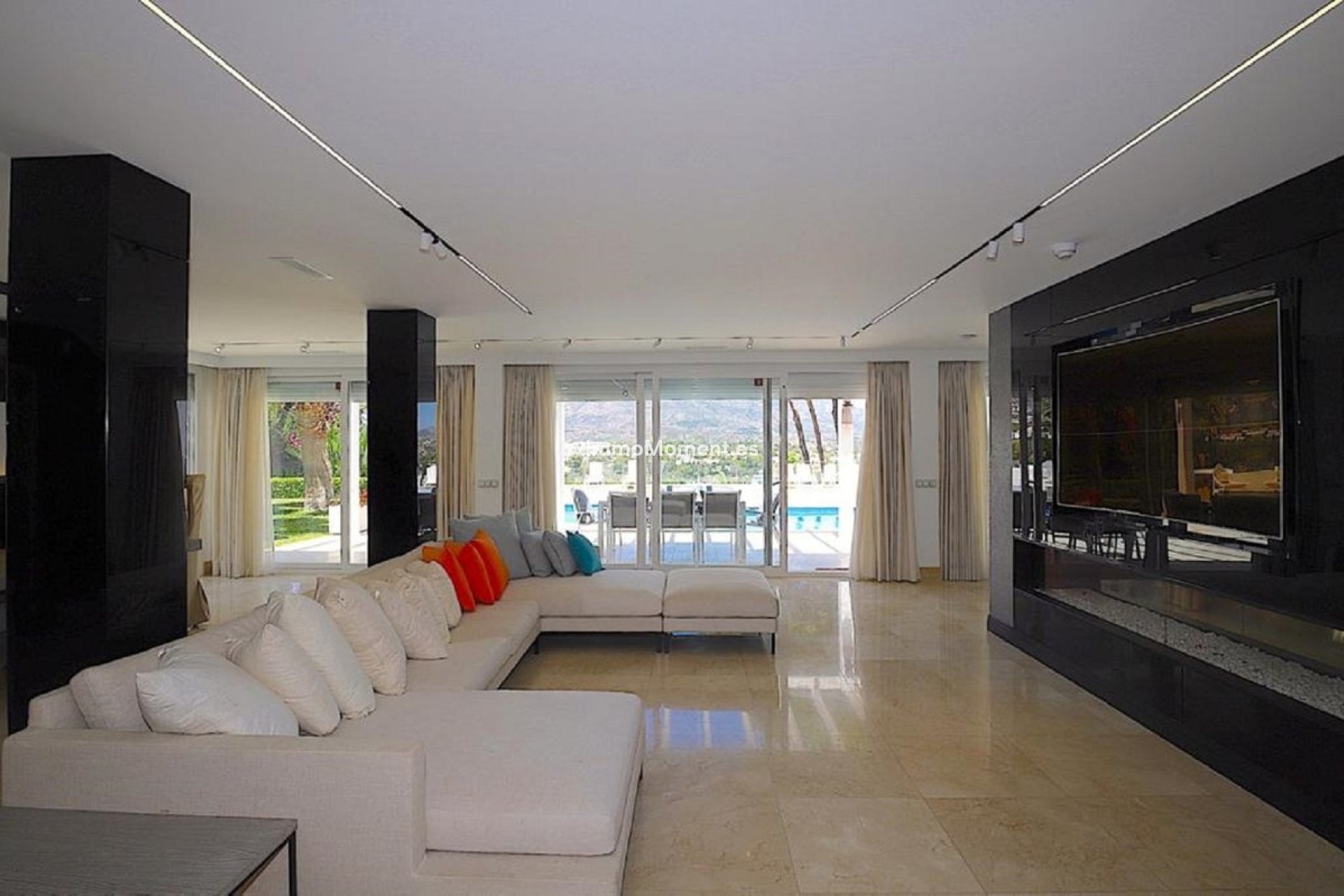 Revente - Villa - Marbella - Nueva Andalucía