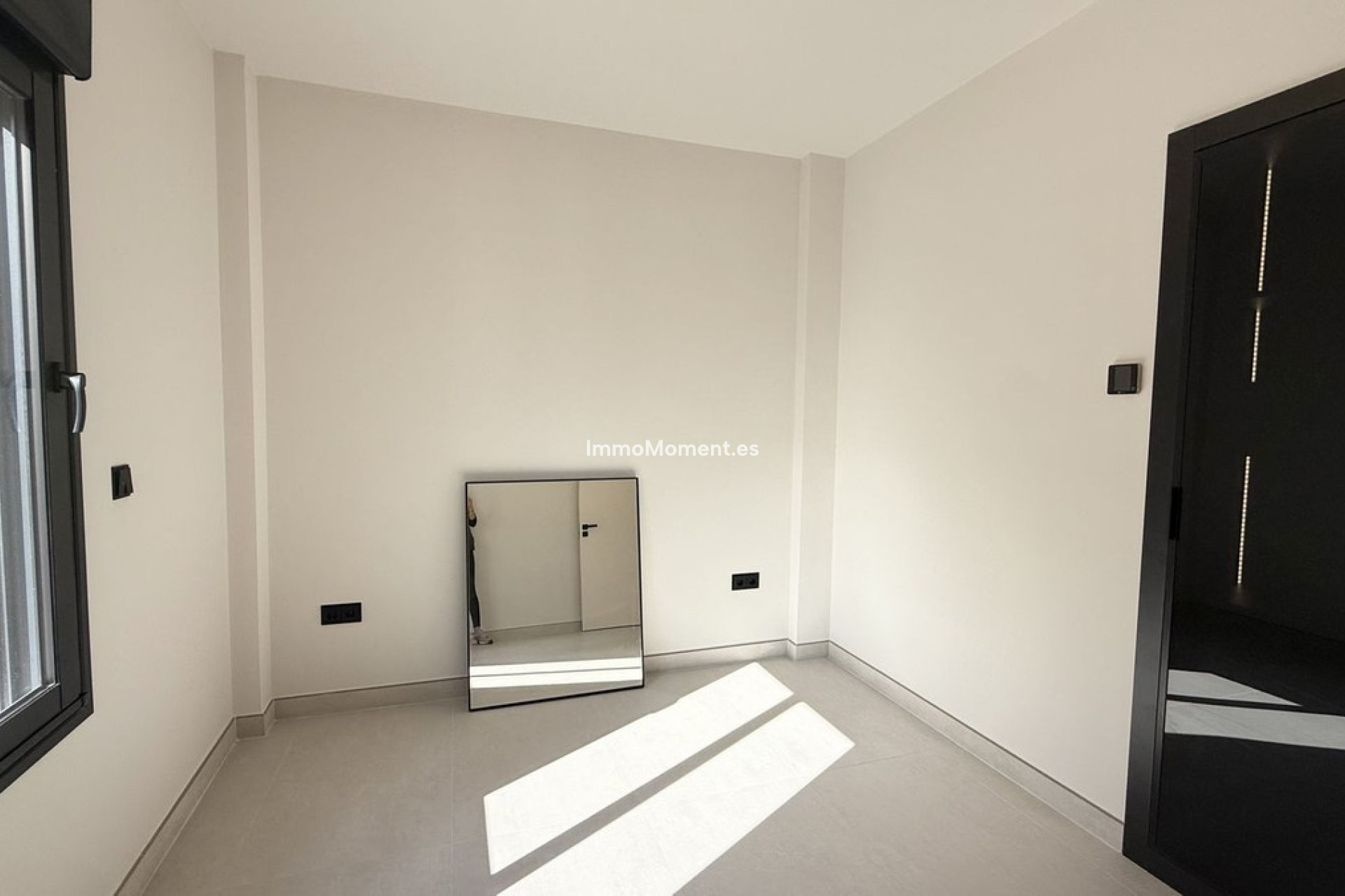 Revente - Villa - Marbella - Nueva Andalucía