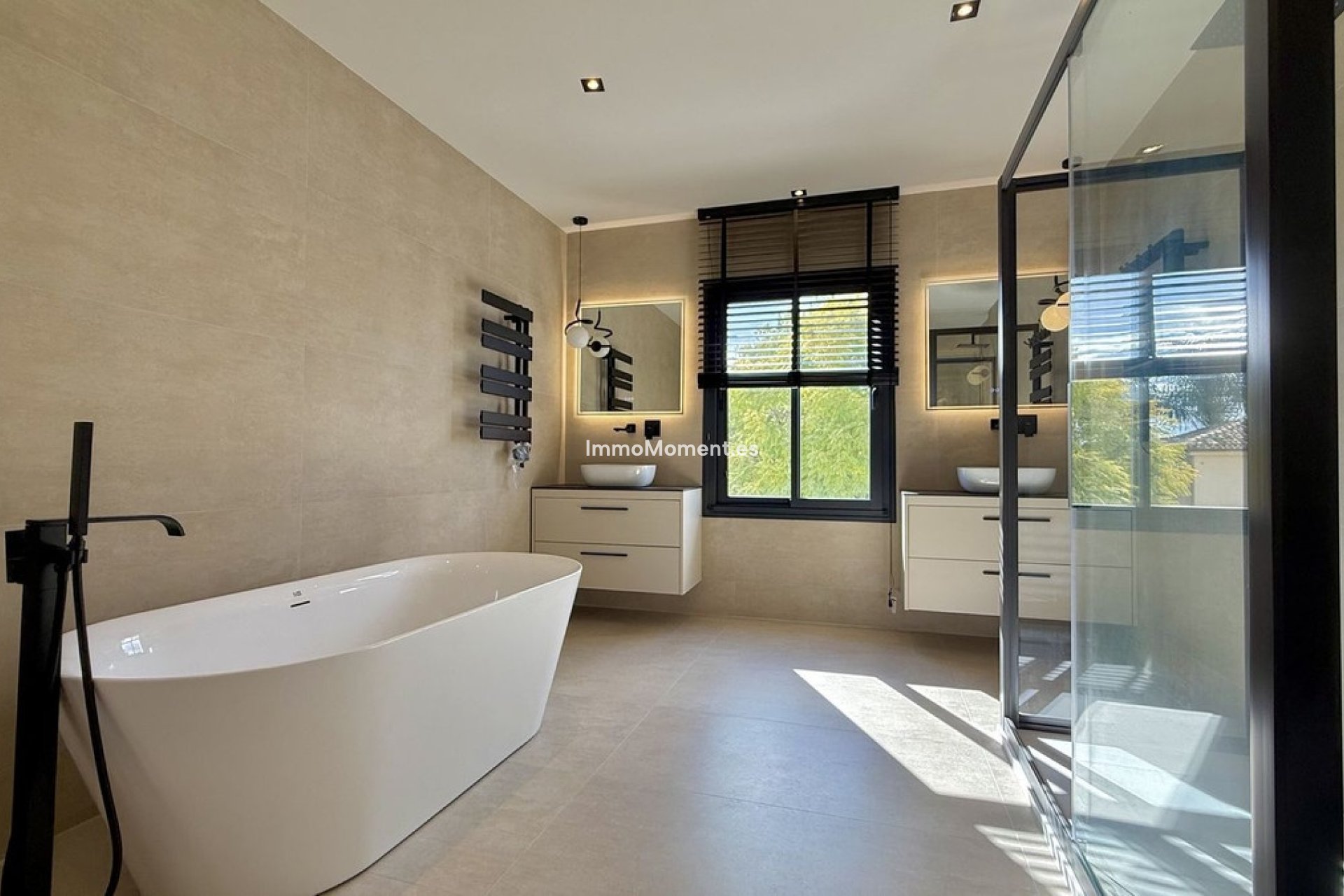 Revente - Villa - Marbella - Nueva Andalucía