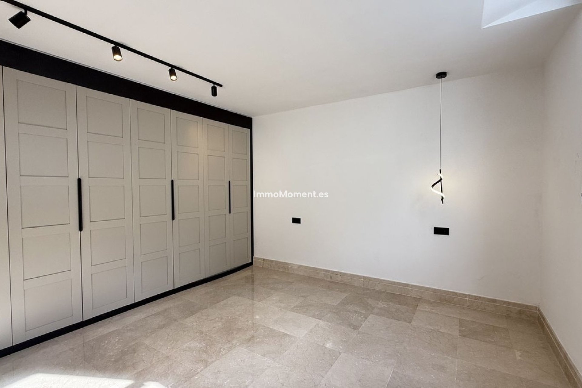 Revente - Villa - Marbella - Nueva Andalucía