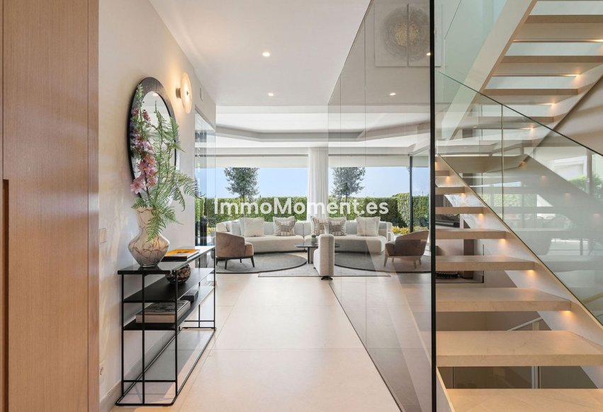 Revente - Villa - Marbella - Nueva Andalucía