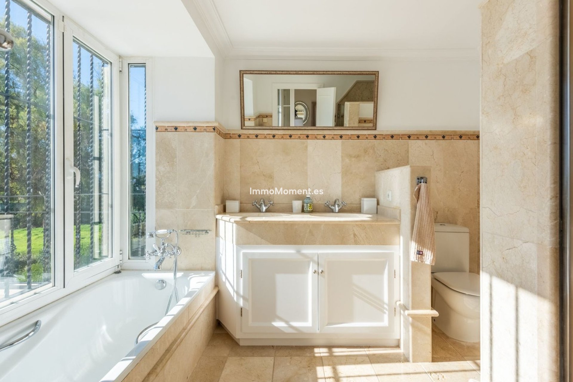 Revente - Villa - Marbella - Nueva Andalucía