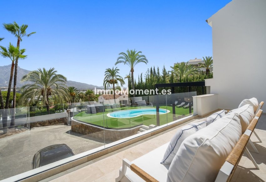 Revente - Villa - Marbella - Nueva Andalucía