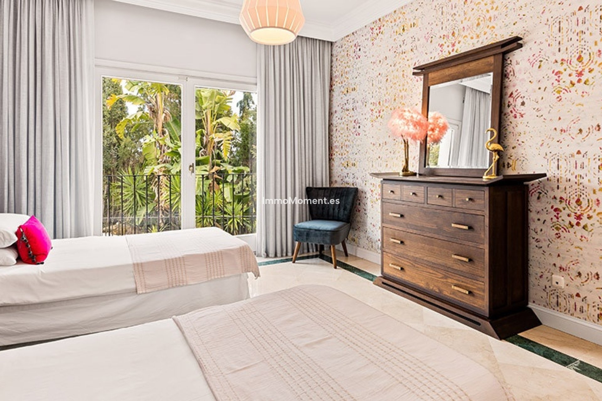 Revente - Villa - Marbella - Nueva Andalucía