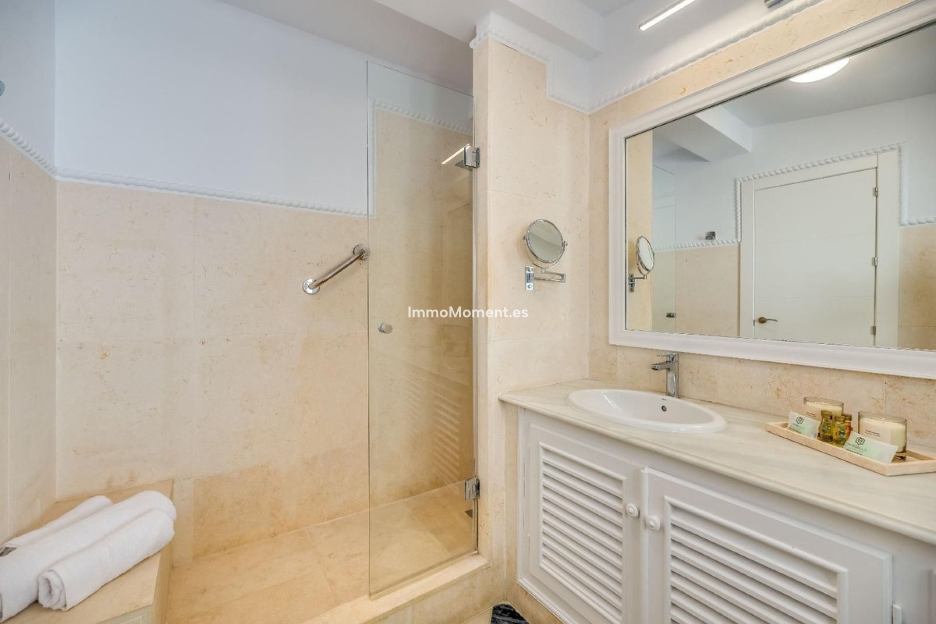 Revente - Villa - Marbella - Nueva Andalucía