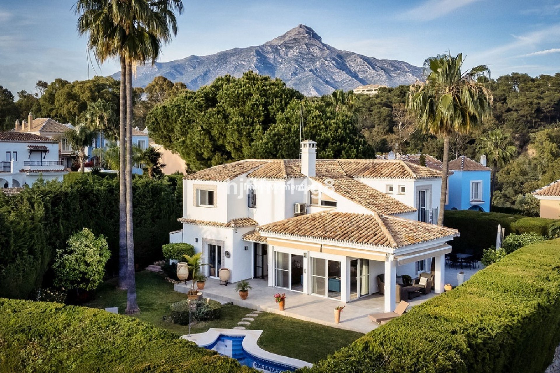 Revente - Villa - Marbella - Nueva Andalucía
