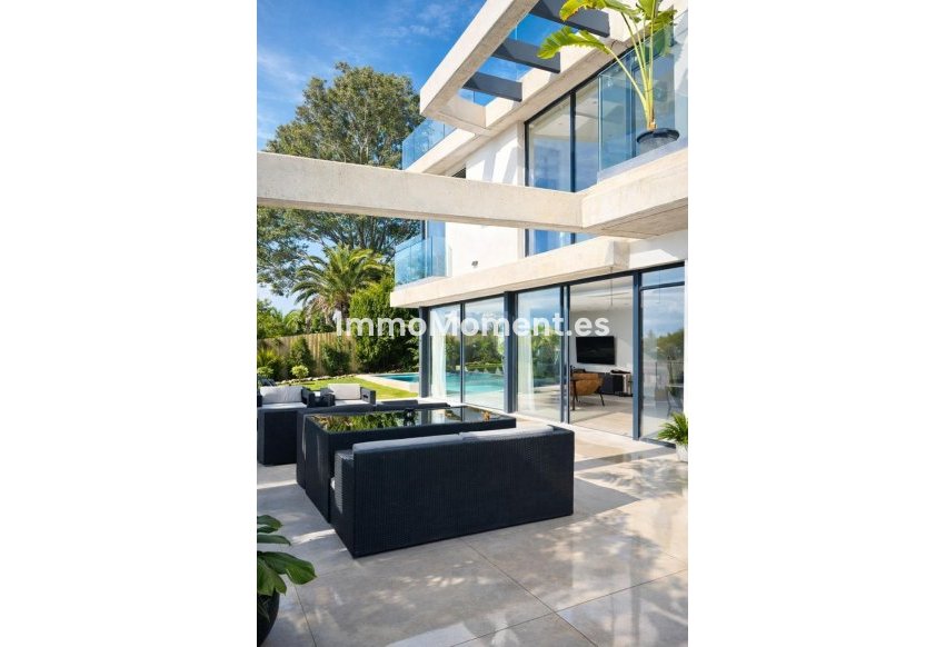 Revente - Villa - Marbella - Nueva Andalucía