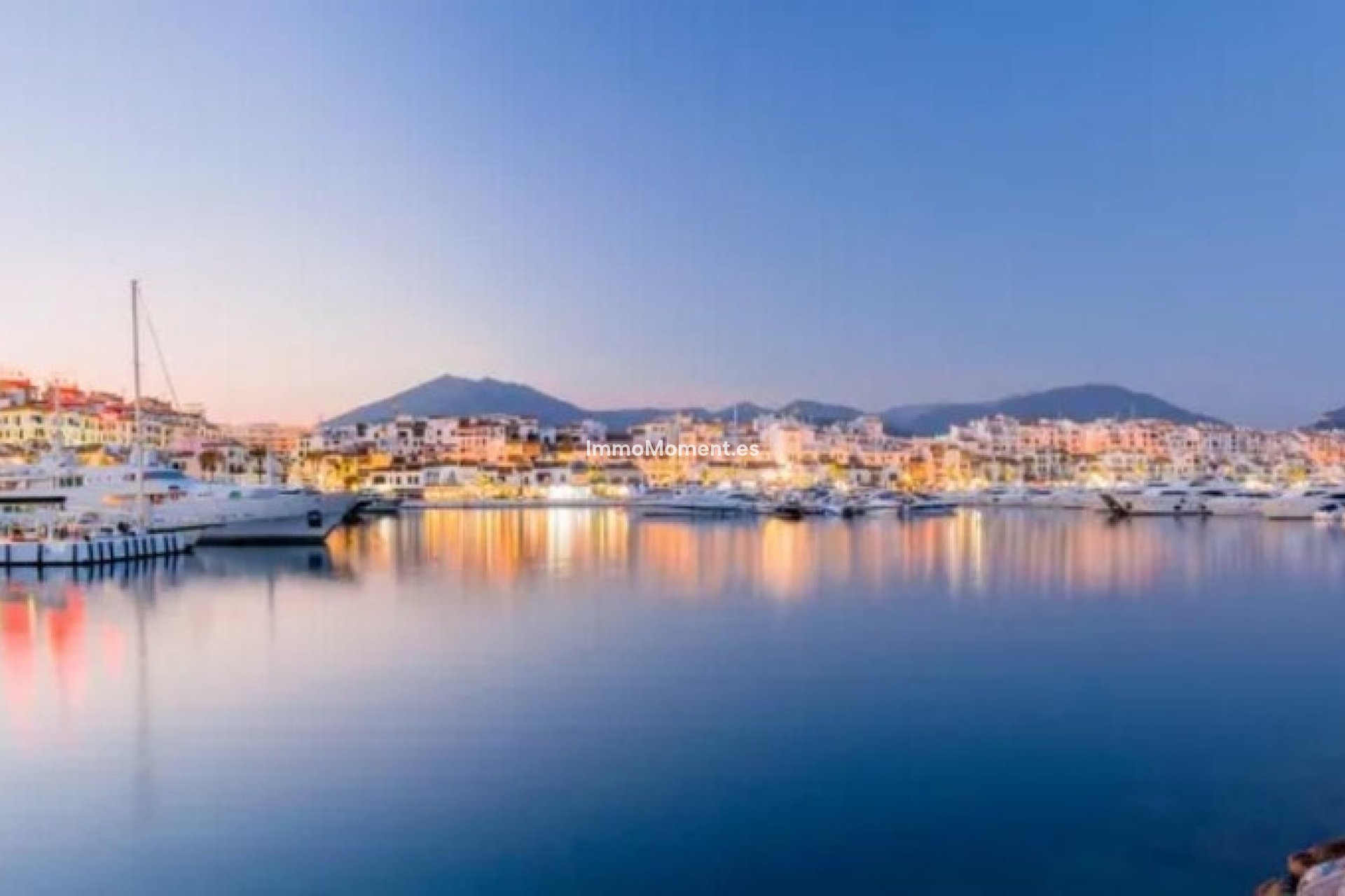 Revente - Villa - Marbella - Nueva Andalucía