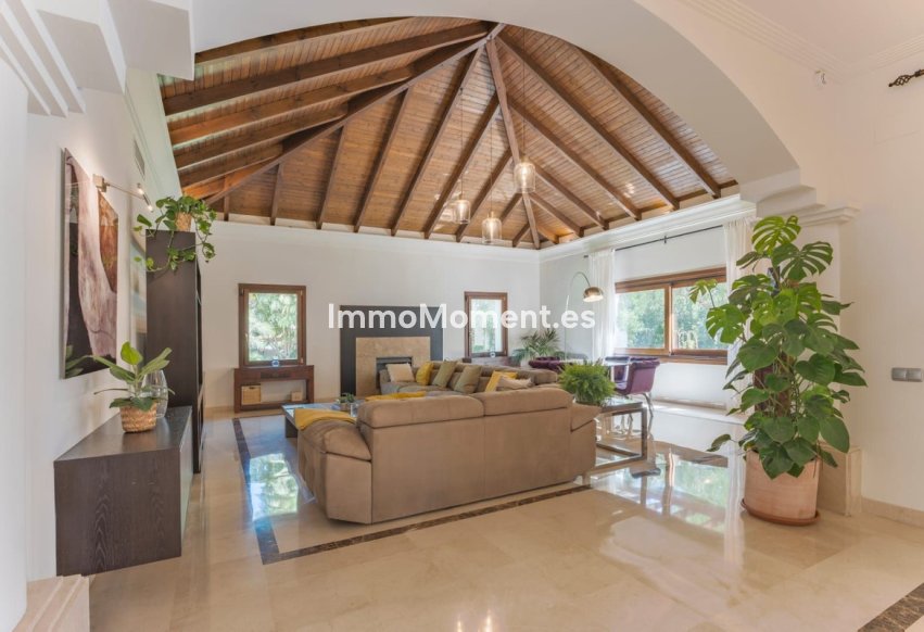 Revente - Villa - Marbella - Nueva Andalucía