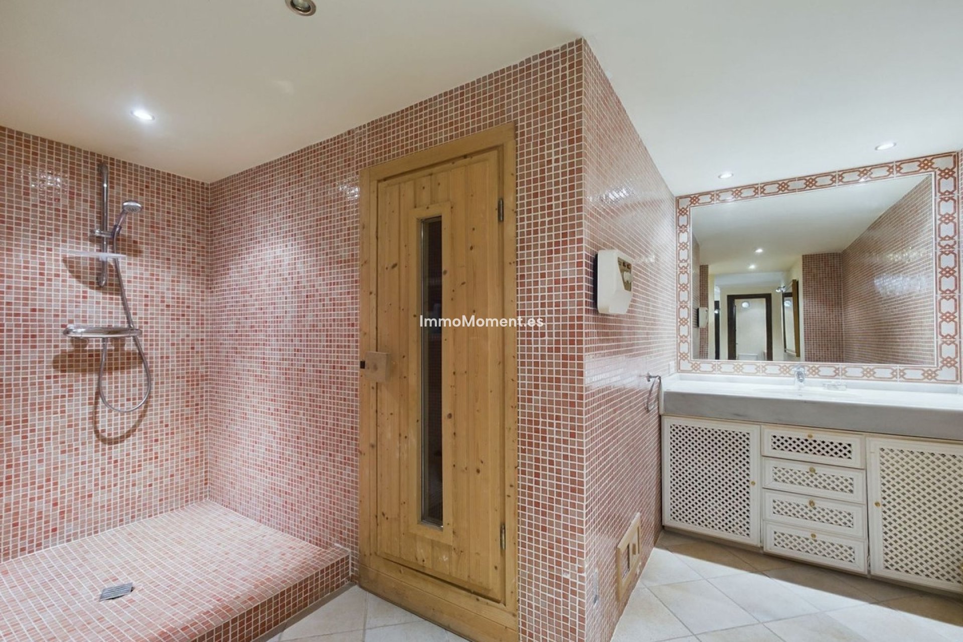 Revente - Villa - Marbella - Nueva Andalucía