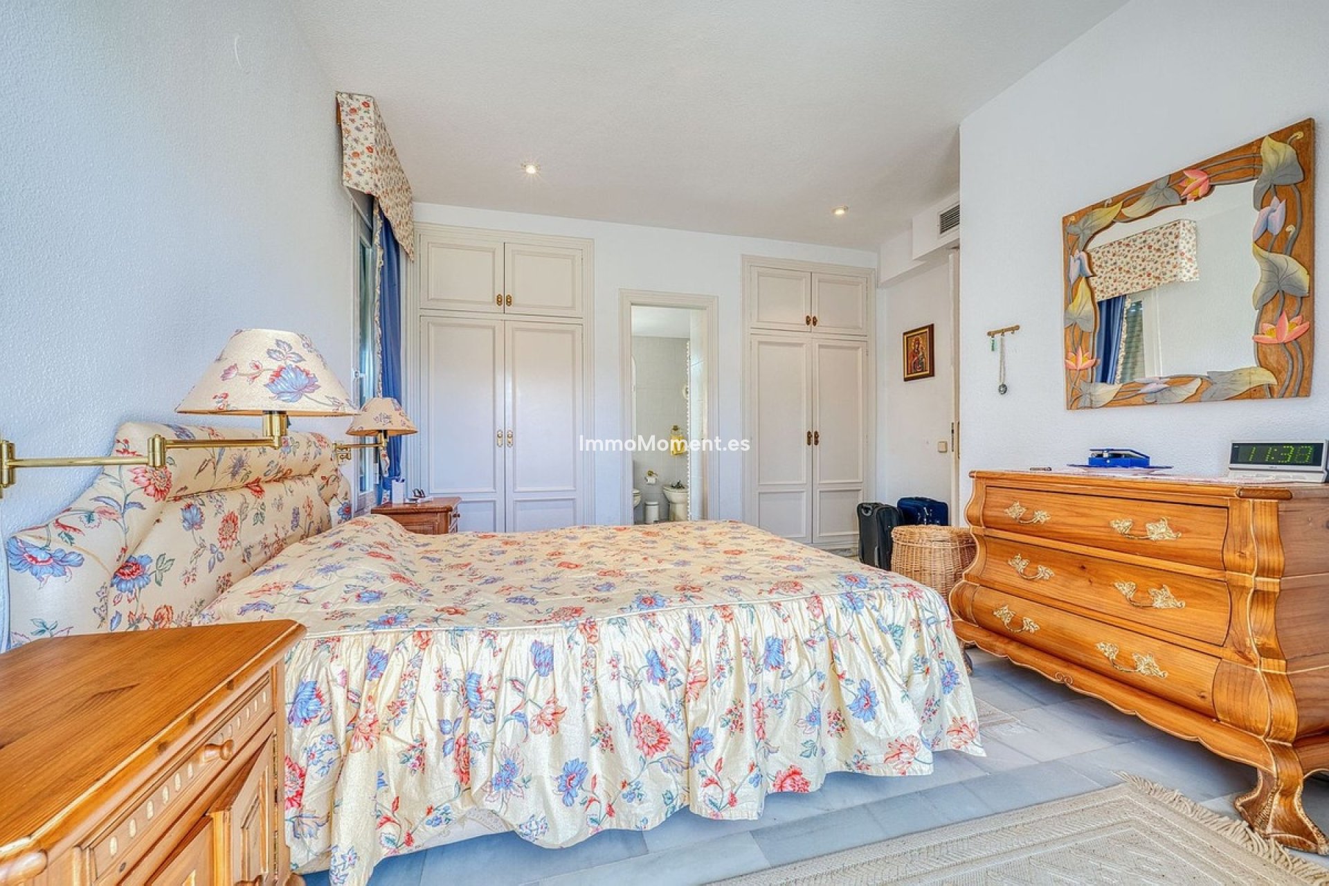 Revente - Villa - Marbella - Nueva Andalucía