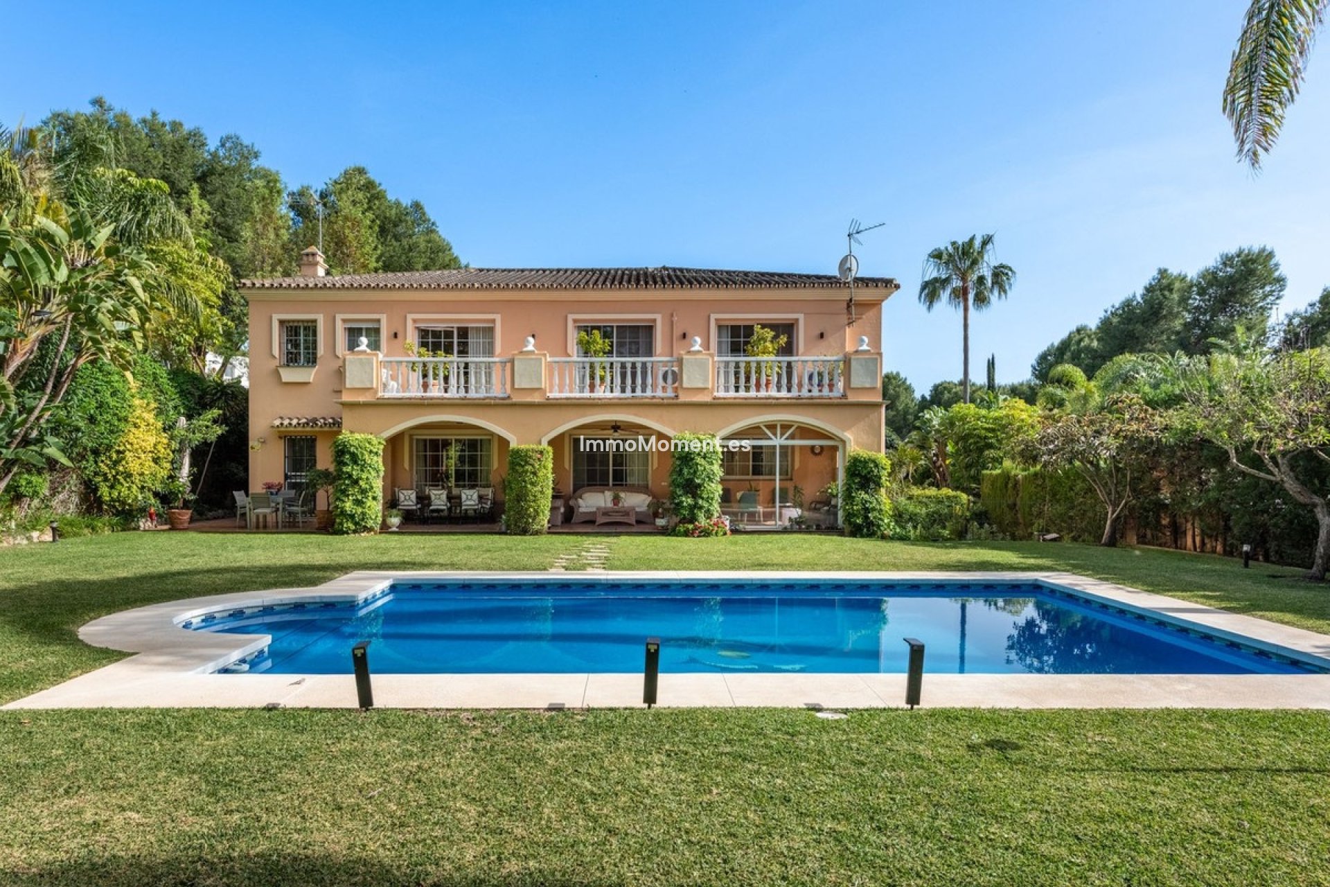 Revente - Villa - Marbella - Nueva Andalucía