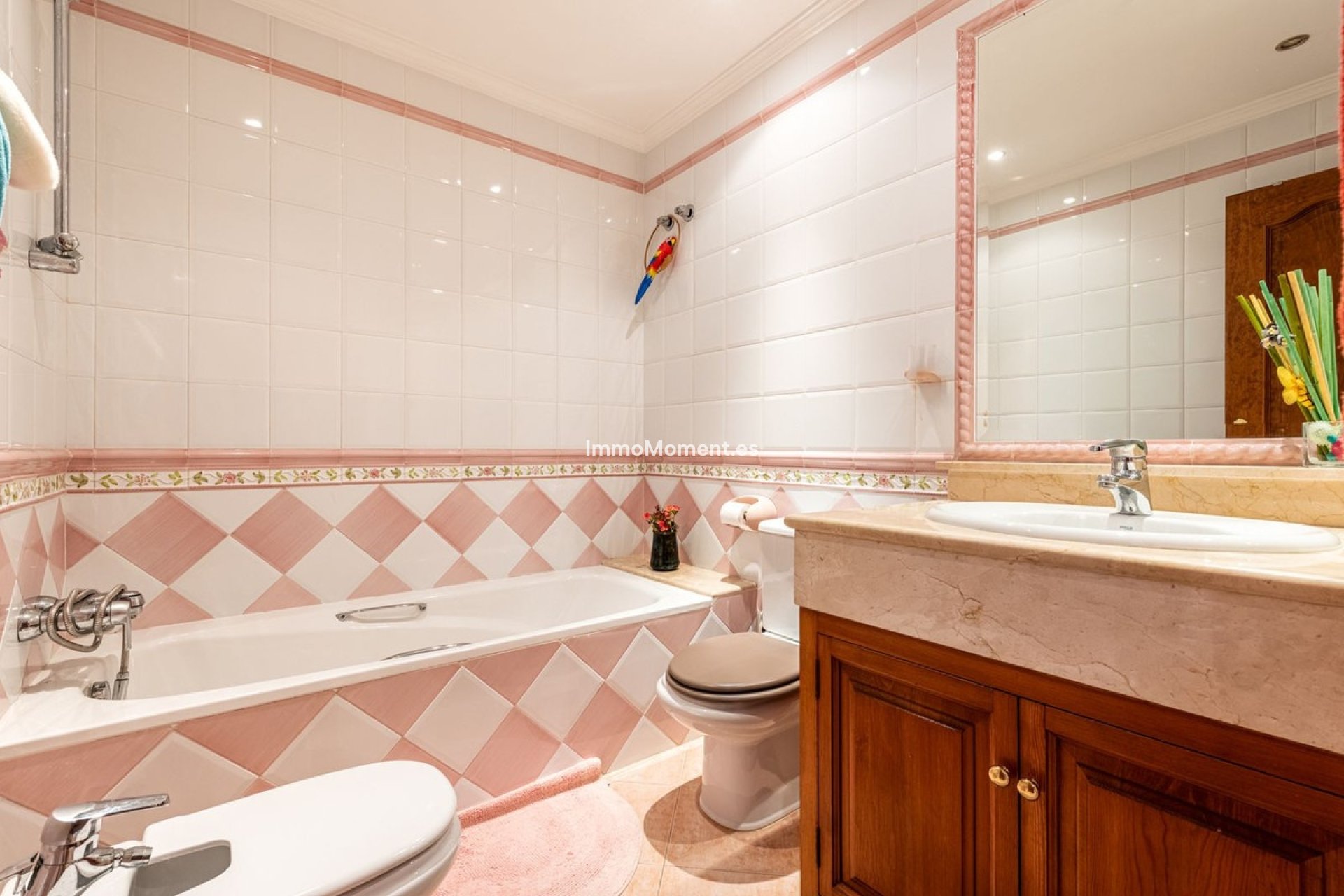 Revente - Villa - Marbella - Nueva Andalucía