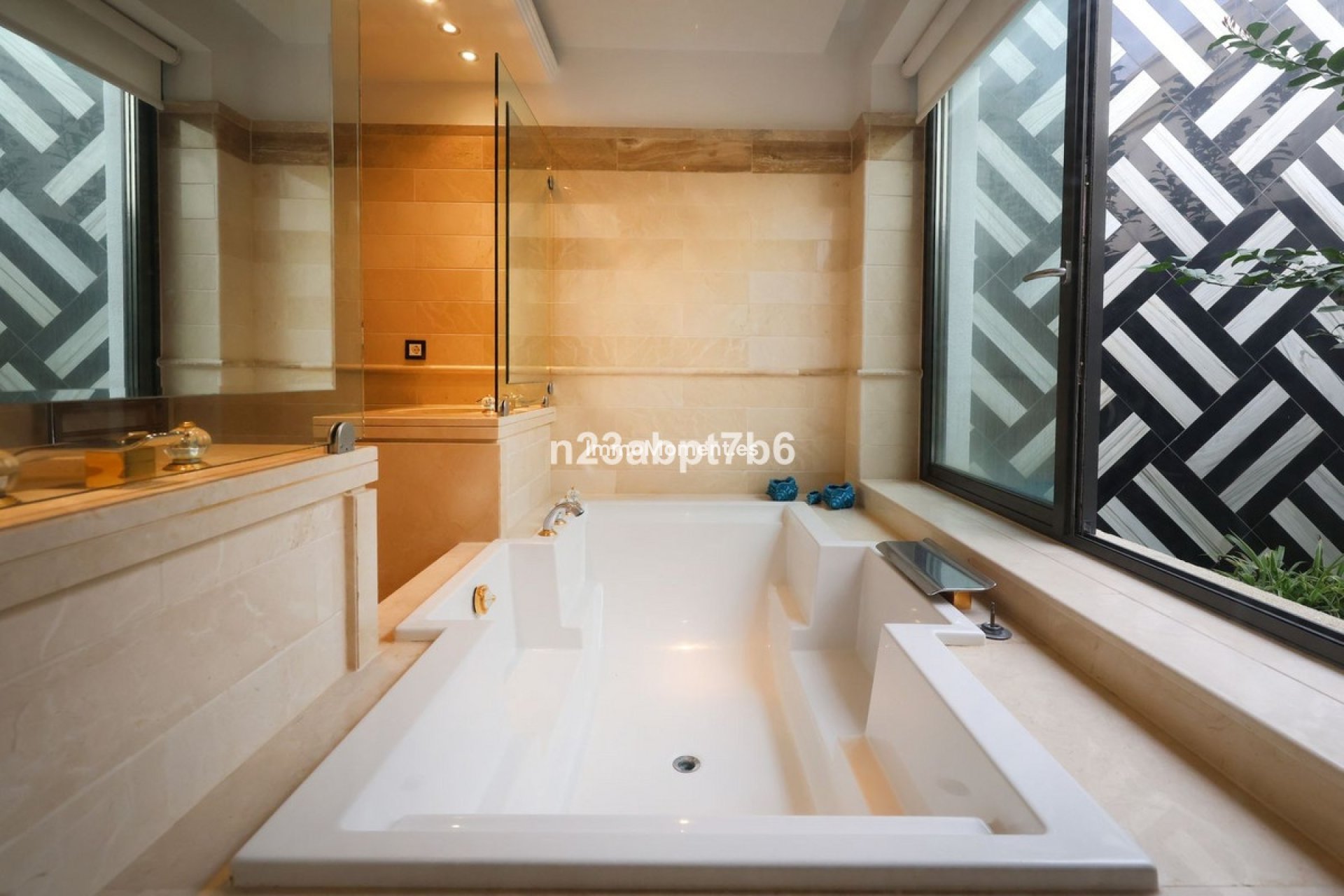 Revente - Villa - Marbella - Puerto Banús