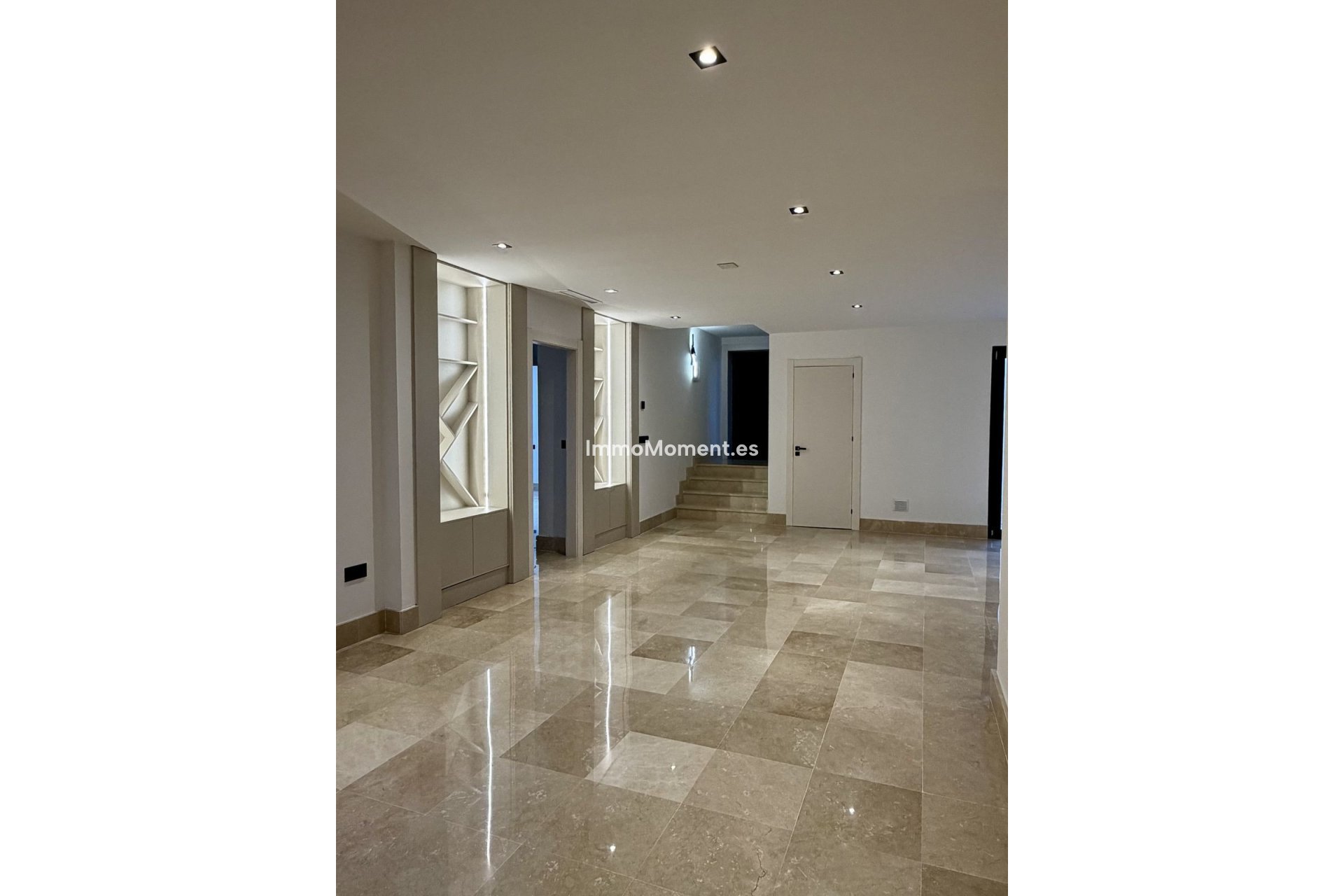 Revente - Villa - Marbella - Puerto Banús