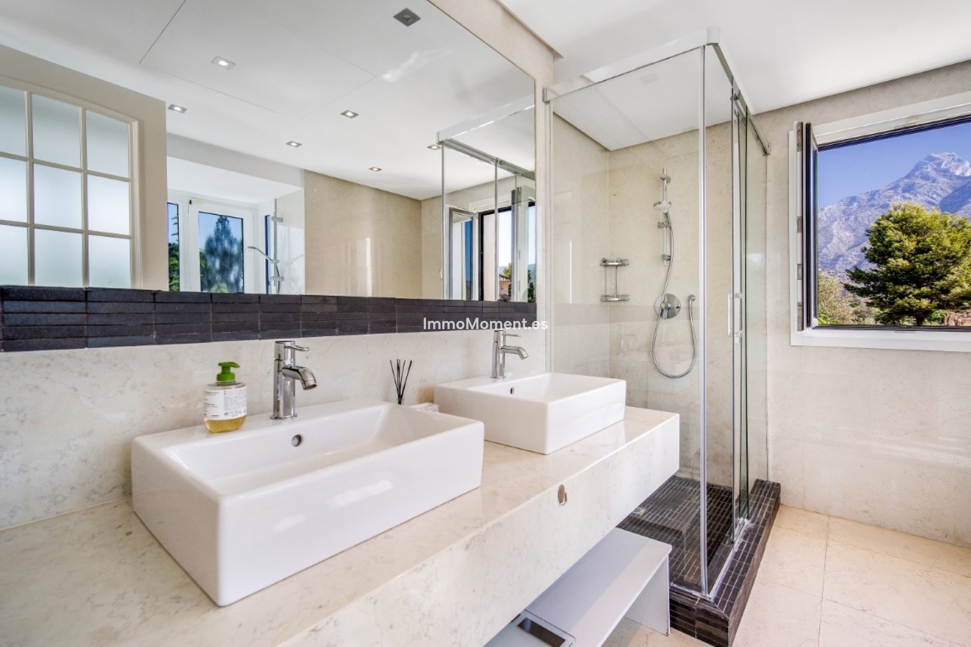 Revente - Villa - Marbella - The Golden Mile