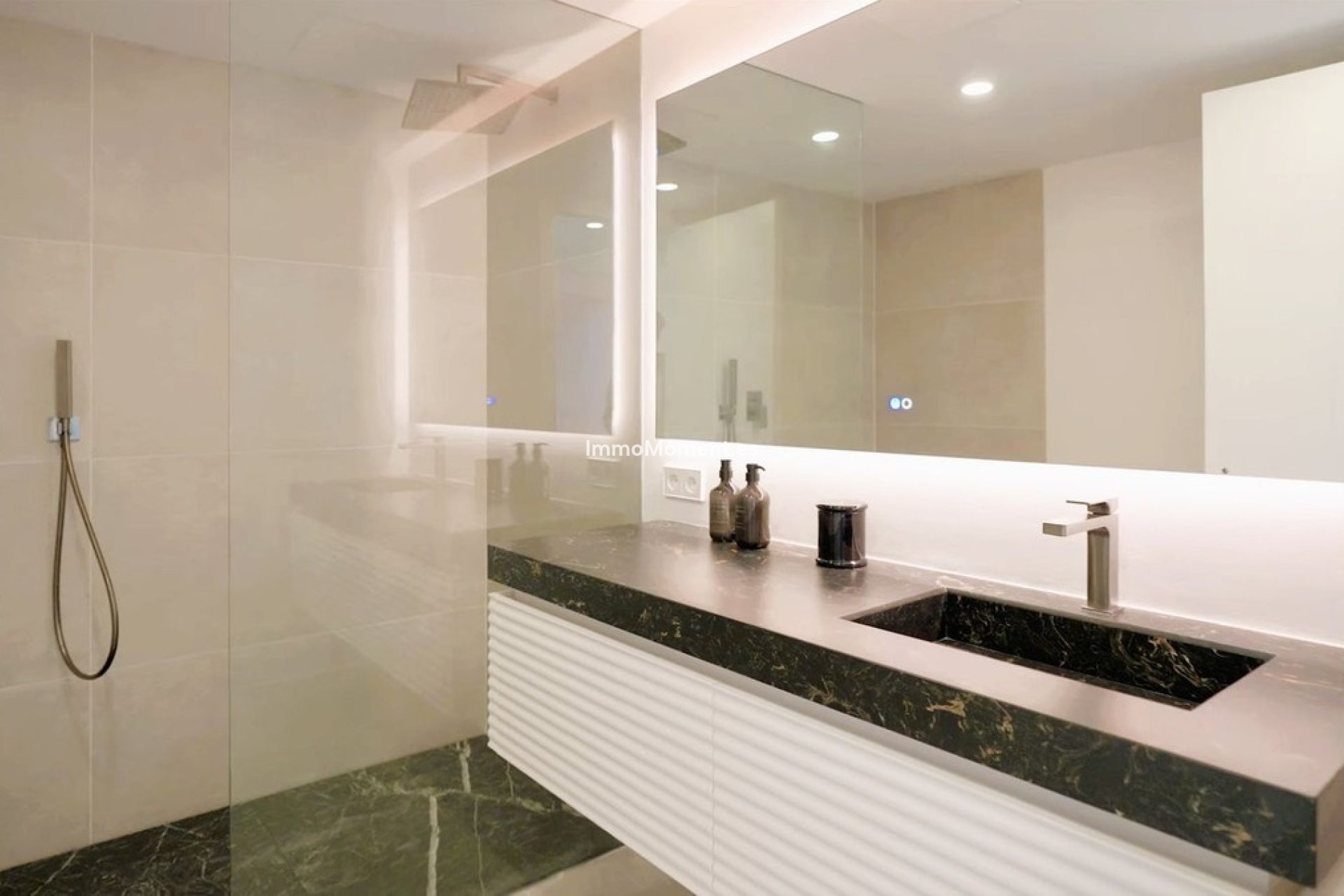 Revente - Villa - Marbella - The Golden Mile