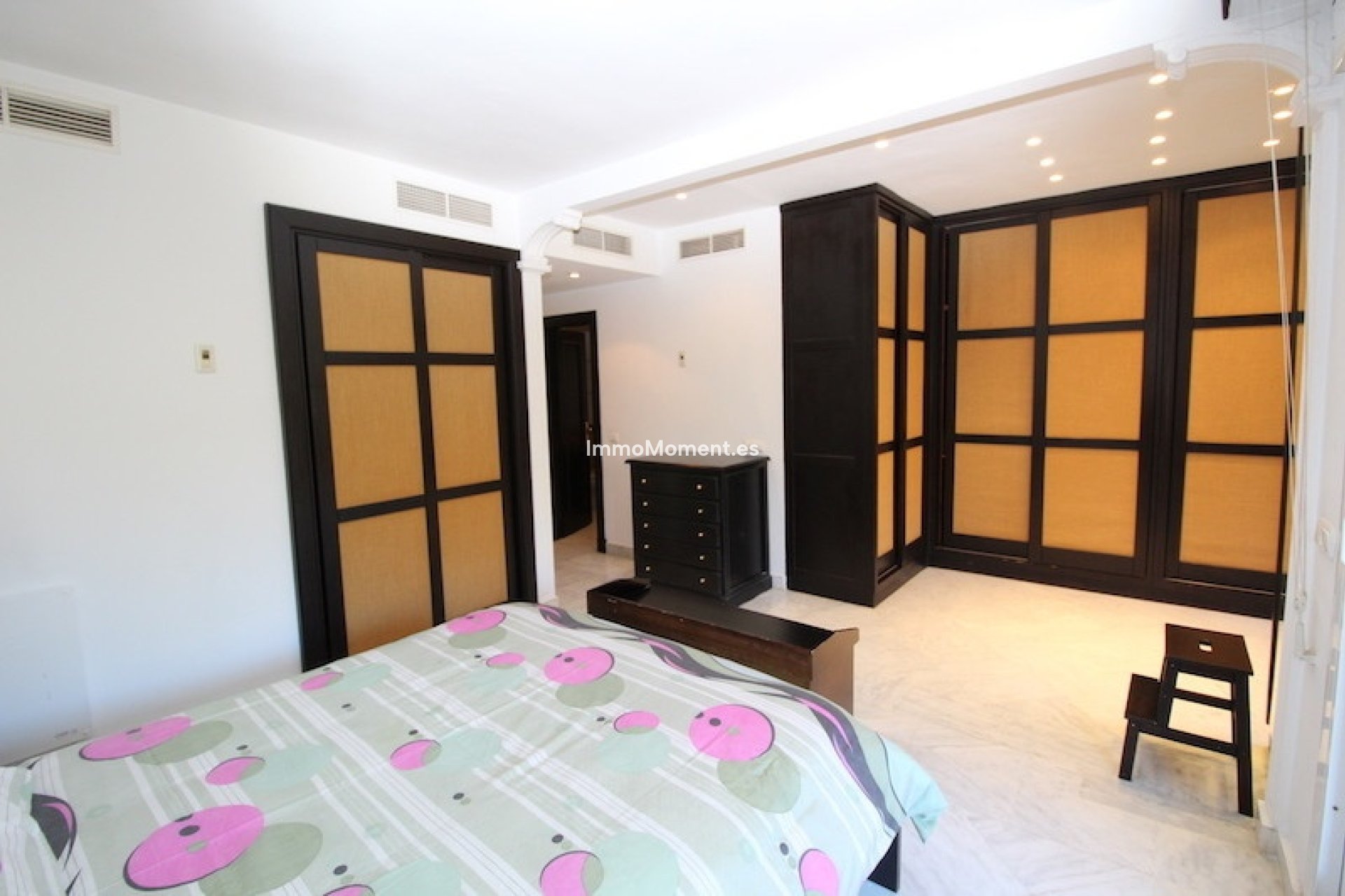 Revente - Villa - Marbella - The Golden Mile