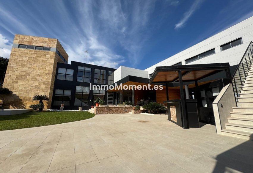 Revente - Villa - Orihuela - Orihuela Costa