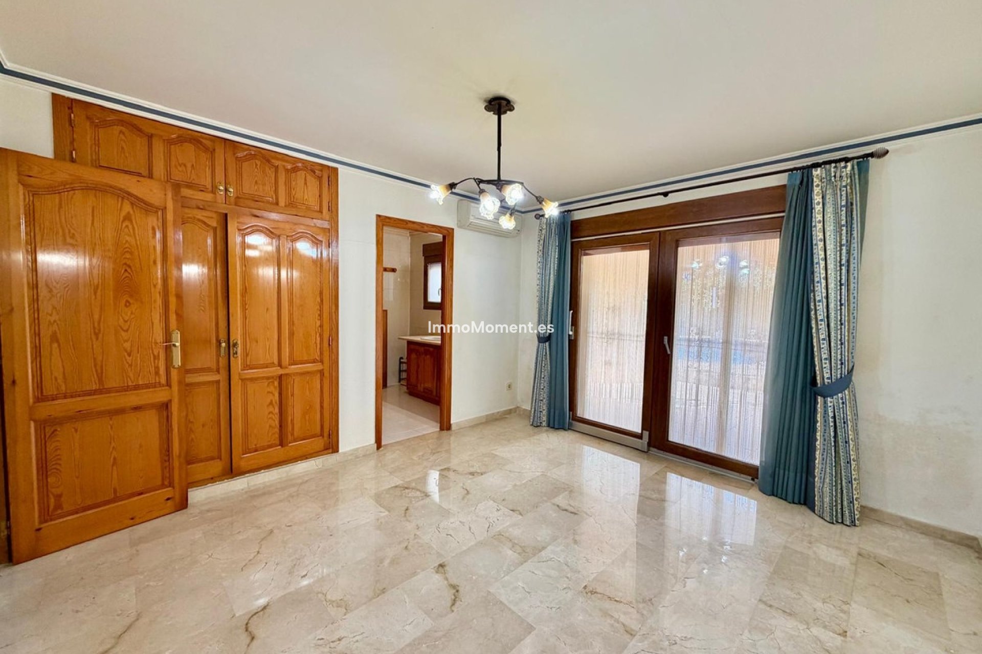 Revente - Villa - Pedreguer - Pedreguer Centro