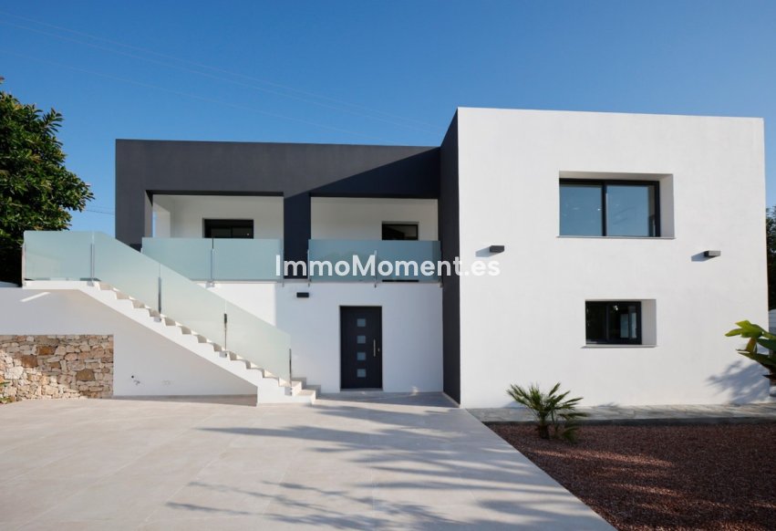 Revente - Villa - Pinoso - Los Pinos