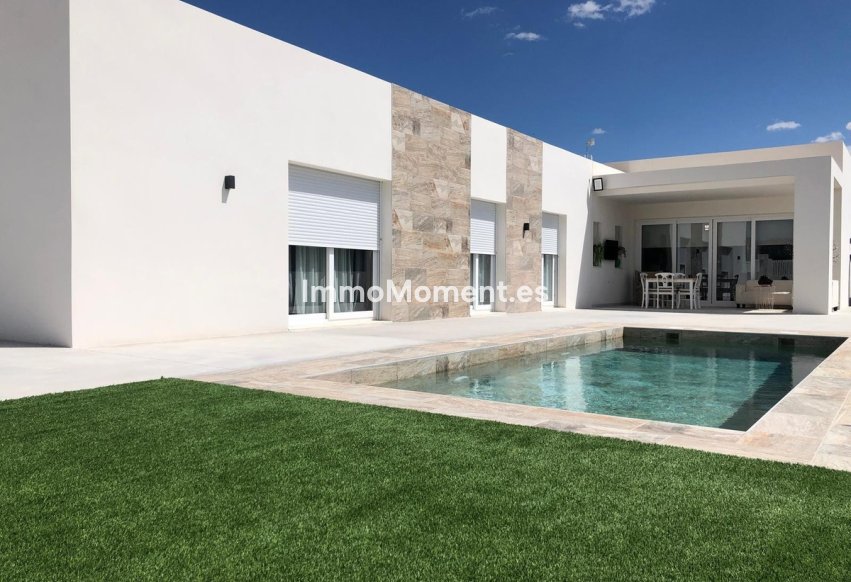 Revente - Villa - Pinoso - Pinoso Centro