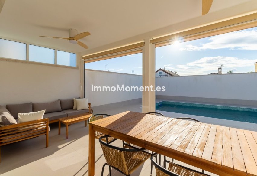Revente - Villa - Torrevieja - Torrevieja Centro