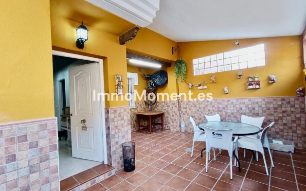 Rijtjeshuis - Bestaande woning - Binnenland  - Alhaurín de la Torre