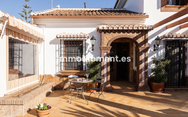 Rijtjeshuis - Bestaande woning - Binnenland  - Alhaurín el Grande Centro