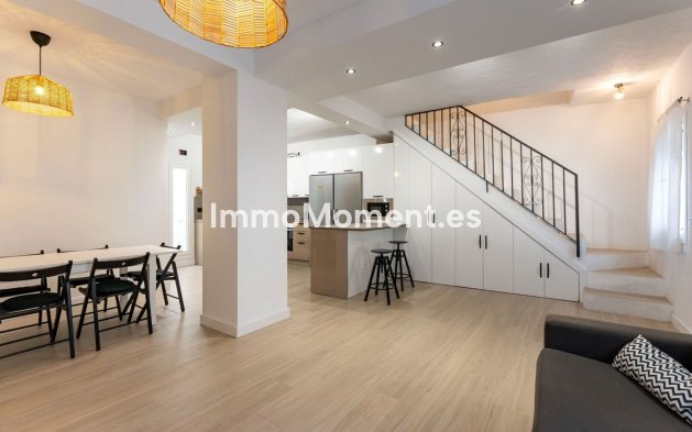 Rijtjeshuis - Bestaande woning - Binnenland  - Monda
