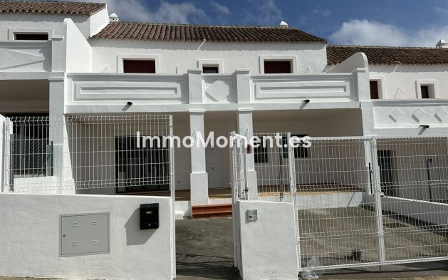 Rijtjeshuis - Bestaande woning - Casares - Doña Julia