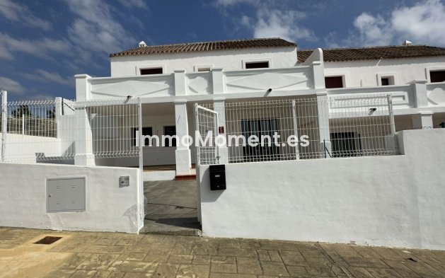 Rijtjeshuis - Bestaande woning - Casares - Doña Julia