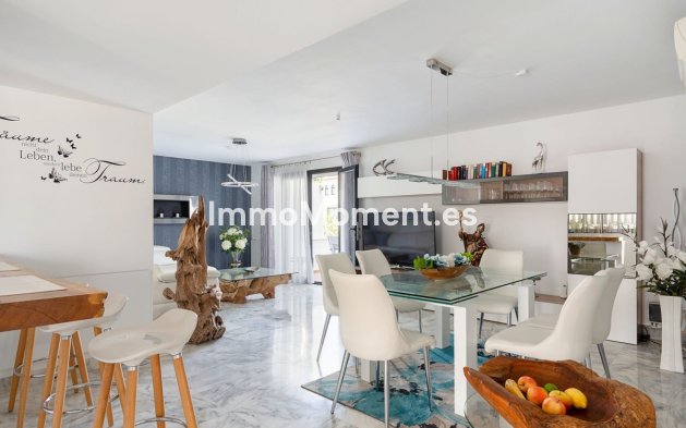 Rijtjeshuis - Bestaande woning - Estepona  - Costalita