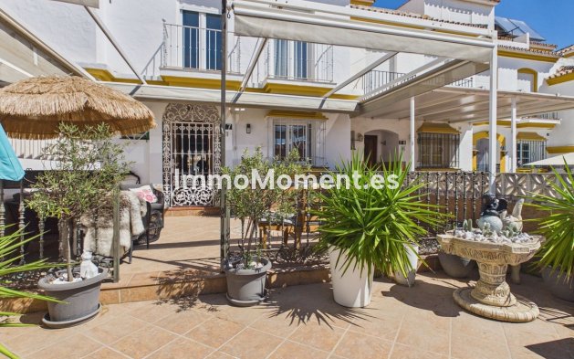Rijtjeshuis - Bestaande woning - Estepona  - Estepona Centro
