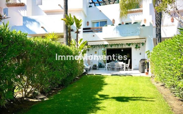 Rijtjeshuis - Bestaande woning - Estepona  - Estepona Centro