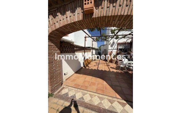 Rijtjeshuis - Bestaande woning - Estepona  - Estepona Centro