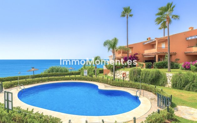 Rijtjeshuis - Bestaande woning - Estepona  - Estepona Centro